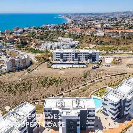 El Sol Sur - South-facing Terrace With Pool Views, فوينخيرولا